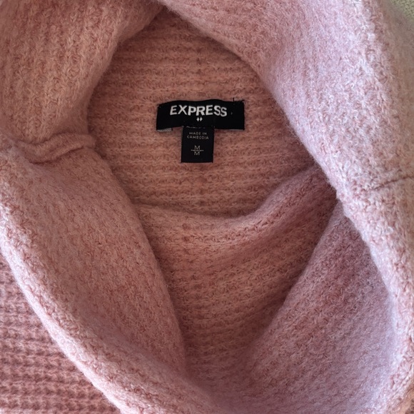 EXPRESS Pink Cowl Neck Cozy, Stylish Sweaterđź’—Size Medium - Picture 7 of 10